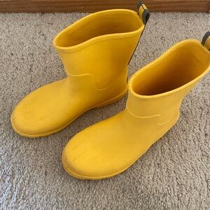 Totes kids rain boots size 2-3